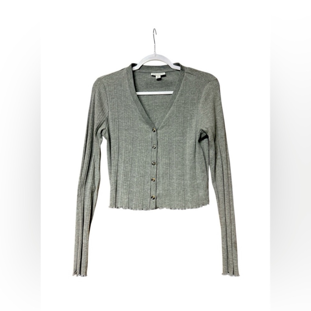 NWOT Topshop Woman’s Cropped Sweater